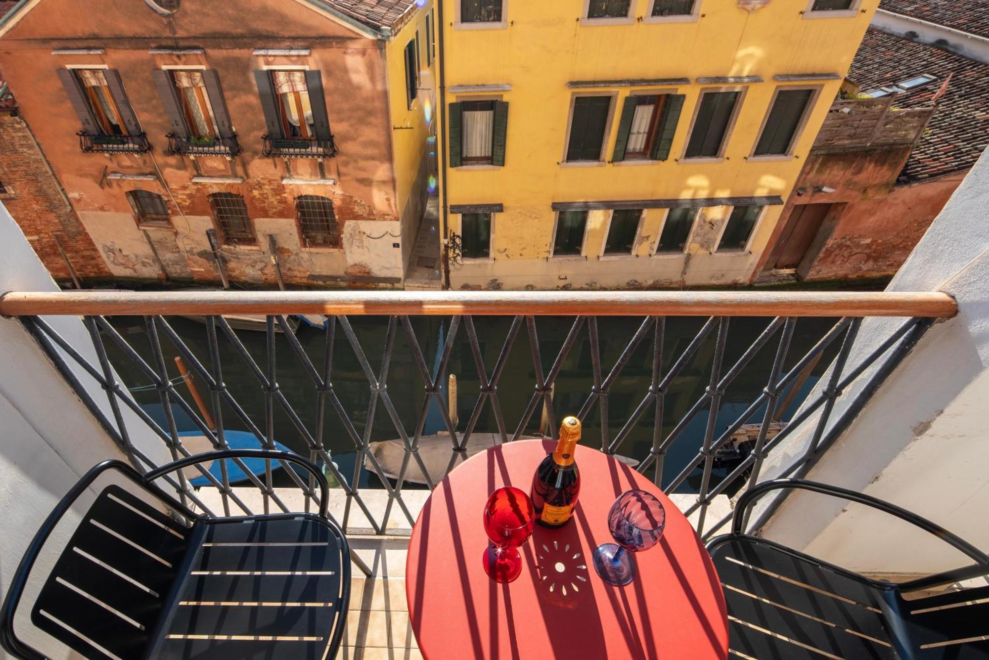 Venezia Vista Canale Exteriör bild